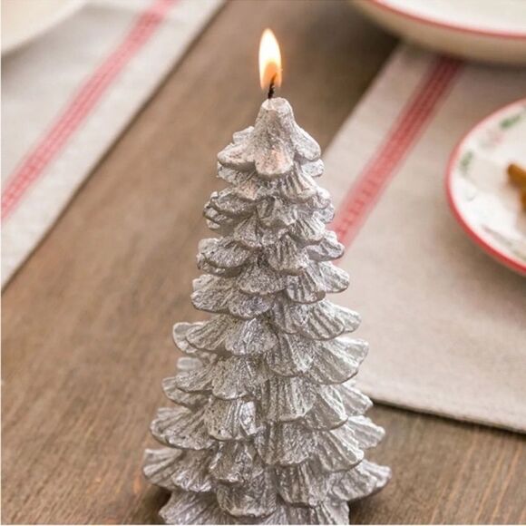 4 Silver Christmas Tree Tealight Candles 2.4 inc tall - Picture 3 of 8